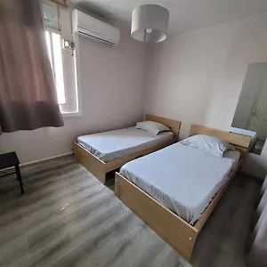  Privatunterkunft Au Dela De La Porte Du Bonheur
